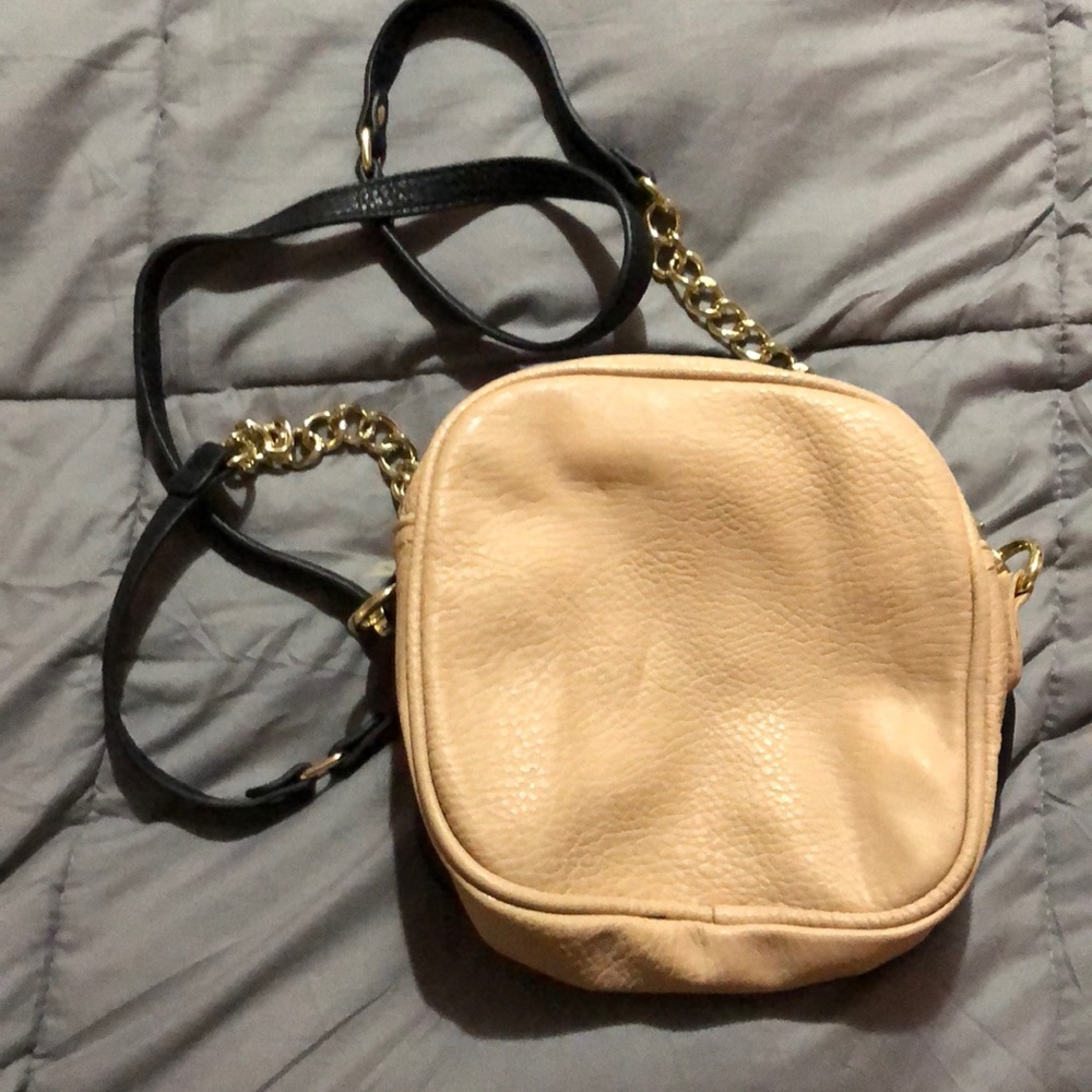 Olivia and joy small crossbody